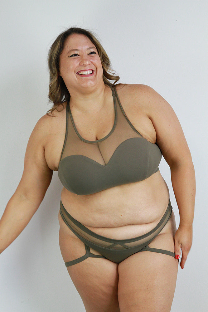 Carmen Mesh Sports Bra – Army Green