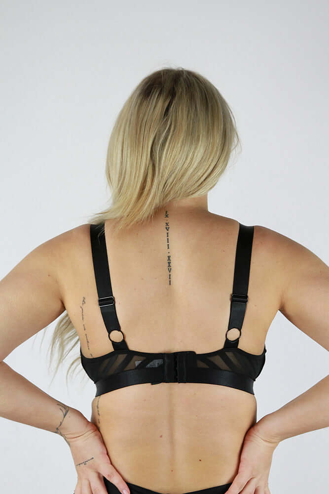 Rarr Designs pole sports bra | supportive pole sports bra | big boob pole wear Australia | pole dance sports bra Australia