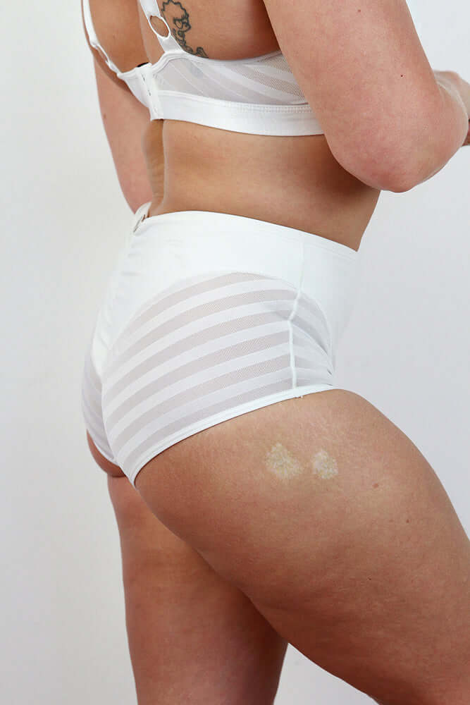 Rarr Designs pole shorts | scrunch bum pole shorts | pole wear for curves Australia