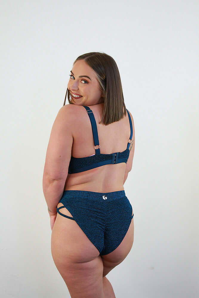 Rarr Designs pole shorts | scrunch bum pole shorts | pole wear for curves Australia