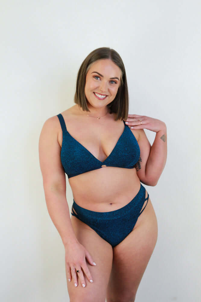 Rarr Designs pole shorts | scrunch bum pole shorts | pole wear for curves Australia