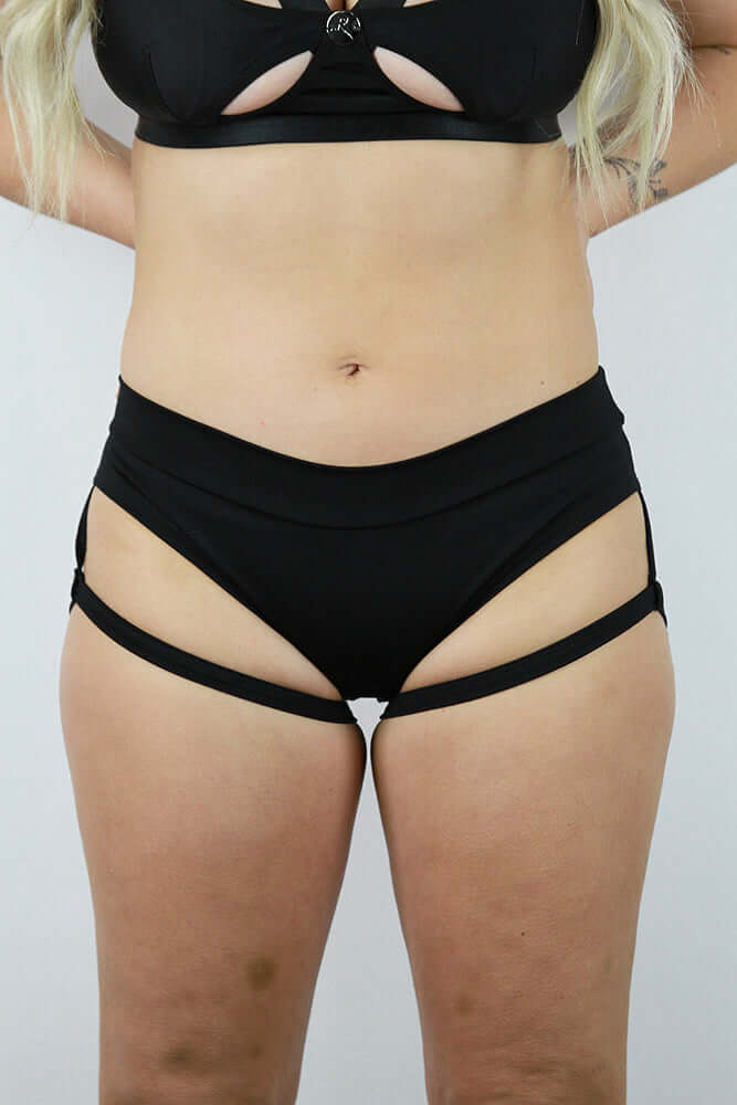 Rarr Designs pole shorts in Matte Black | scrunch bum pole shorts | pole wear for curves Australia