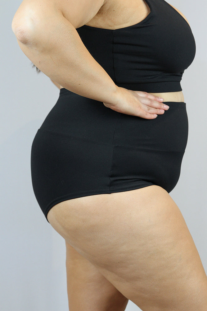 Matte Black Plus Size High Waisted Shorts – Rarr Designs