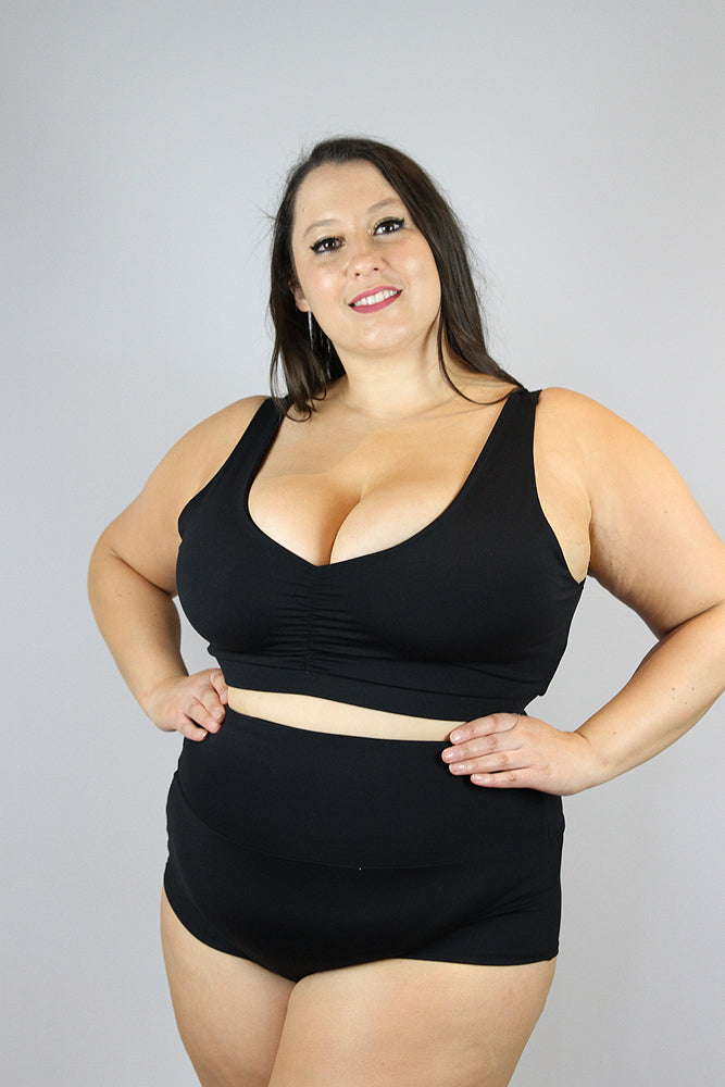 Matte Black Plus Size High Waisted Shorts – Rarr Designs