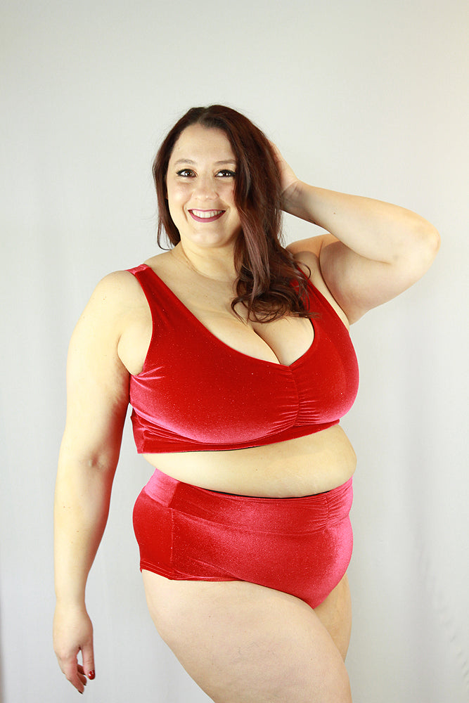 Velvet Sparkle Sweet Scoop Plus Size Sports Bra Red – Rarr Designs