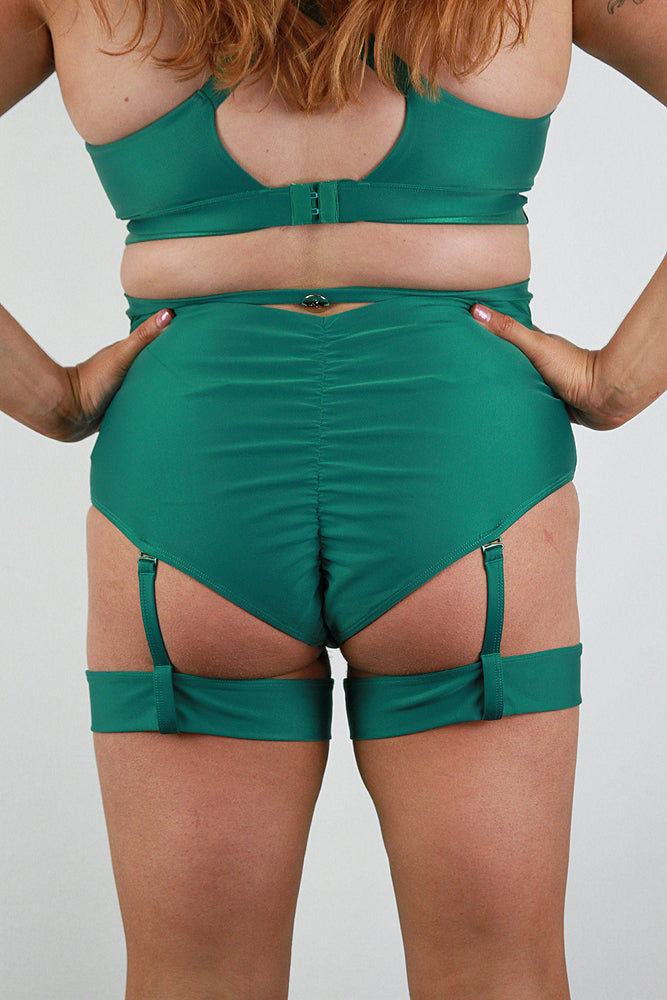 Yasmin High Waist Scrunch Bum Garter Shorts – Forest Green