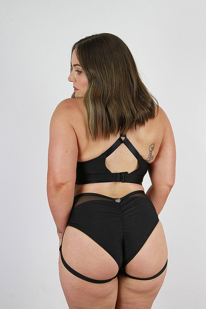 Yasmin Low Waist Booty Short – BLACK | Pole Wear – Rarr Designs