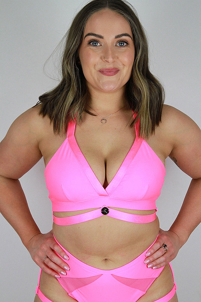 Yasmin Plunge Bralette – HOT PINK – Rarr Designs