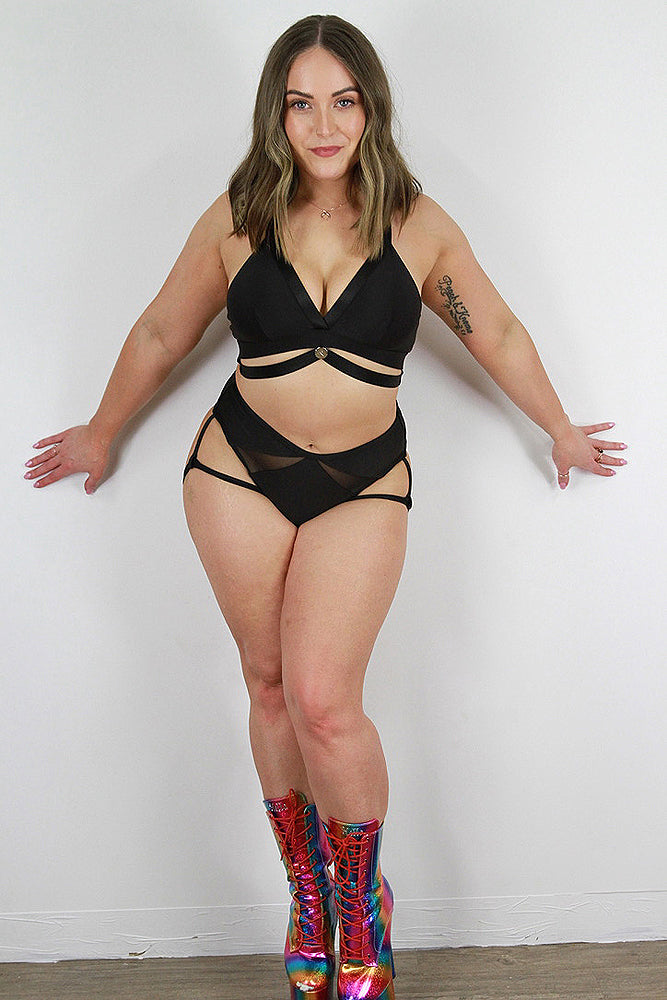 Yasmin Plunge Bralette – BLACK – Rarr Designs