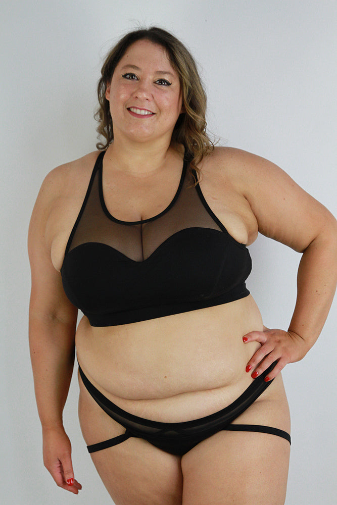 Carmen Mesh Sports Bra – Black