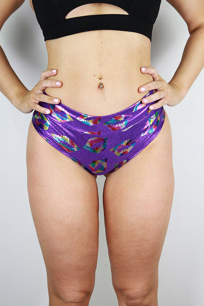 Rarr designs Kiss BRAZIL Fit Scrunchie Bum Shorts PURPLE front