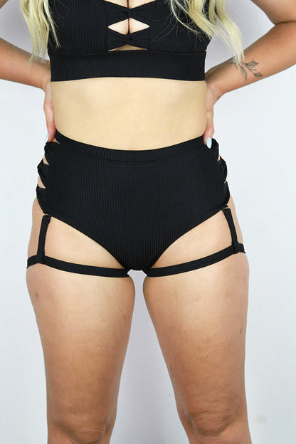 Sasha Mid Waist Garter Short – Black